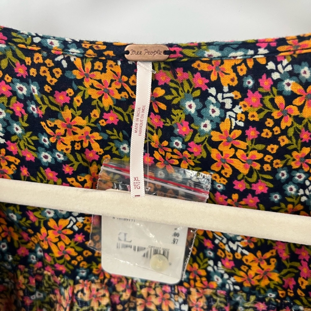 Free People I Found You floral top - Picture 10 of 12